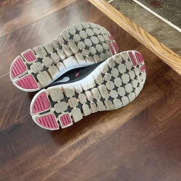 Nike flex run sneaker size 7 - Picture 5 of 5